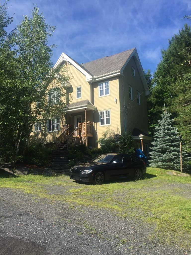 Mont SUTTON Station de Ski au Québec en Estrie Advertise type