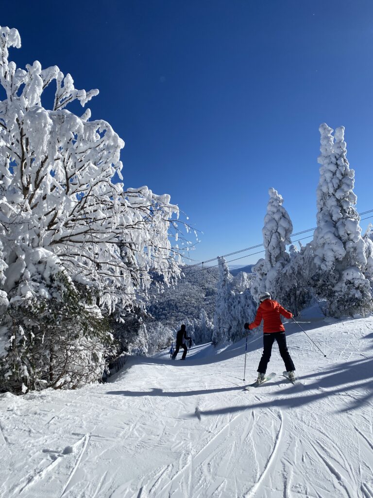 Mont SUTTON - Station de Ski au Québec dans les Cantons-de-l'Est –Ski