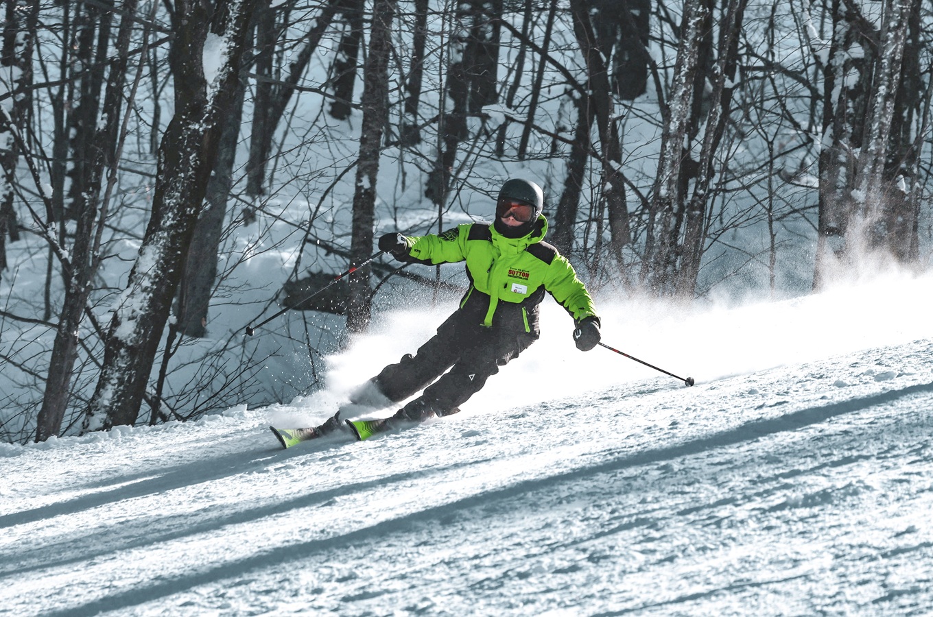Get Ready for Winter at Mont SUTTON: New Ski Lessons and Gear Prep